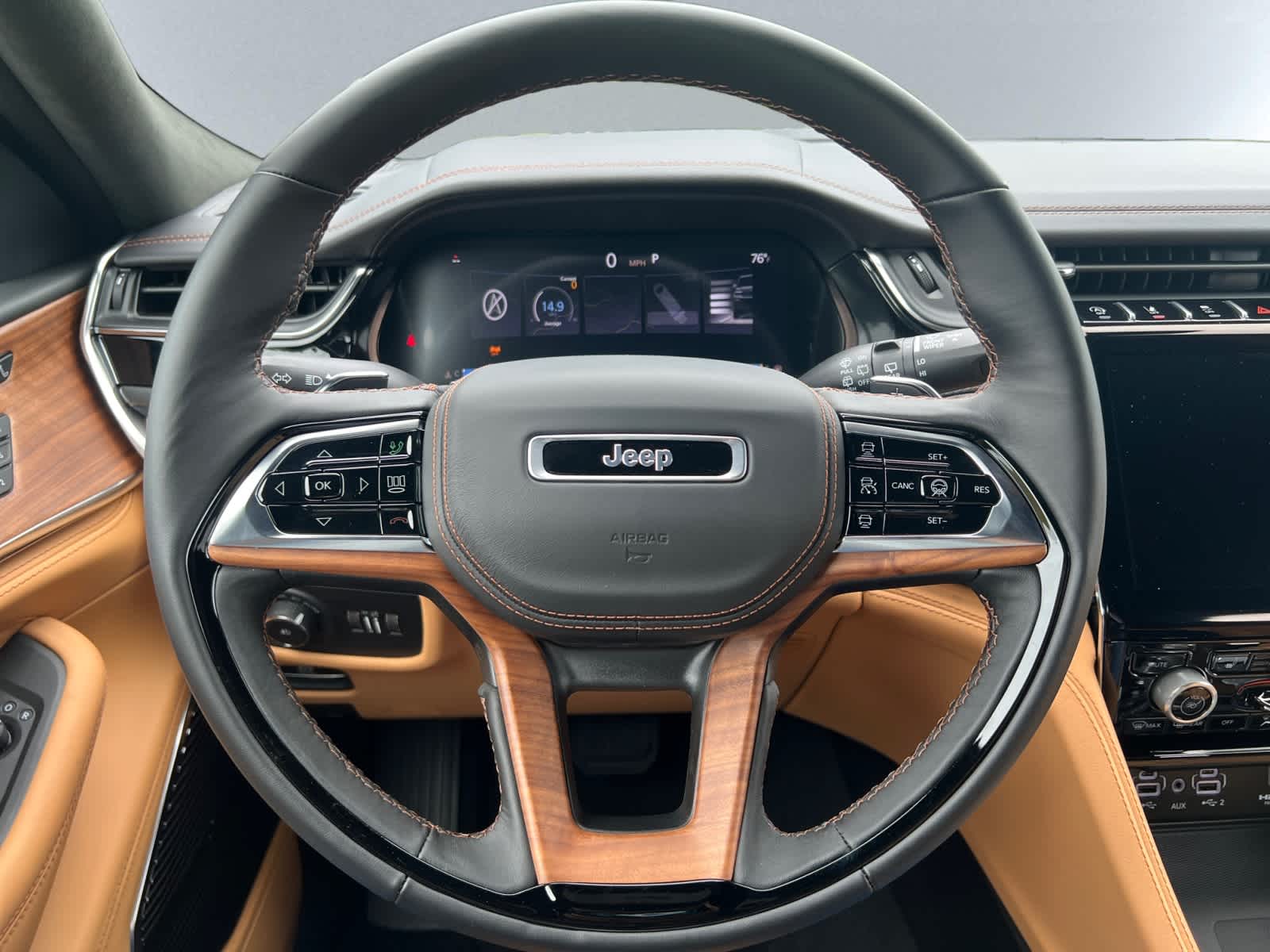 new 2025 Jeep Grand Cherokee car, priced at $68,805