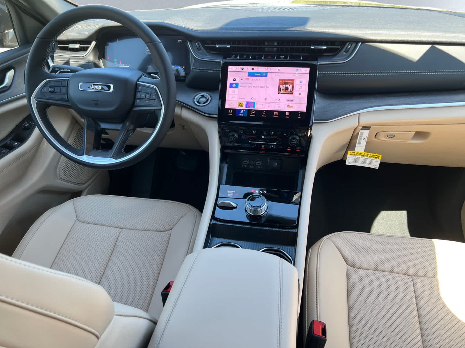 new 2025 Jeep Grand Cherokee car, priced at $52,935
