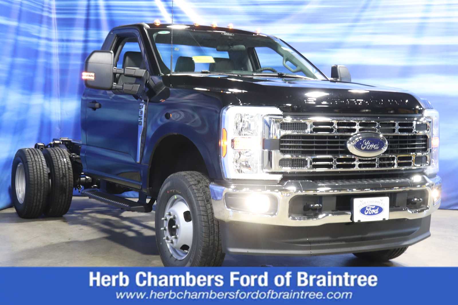 new 2024 Ford Super Duty F-350 DRW Chassis car, priced at $53,698