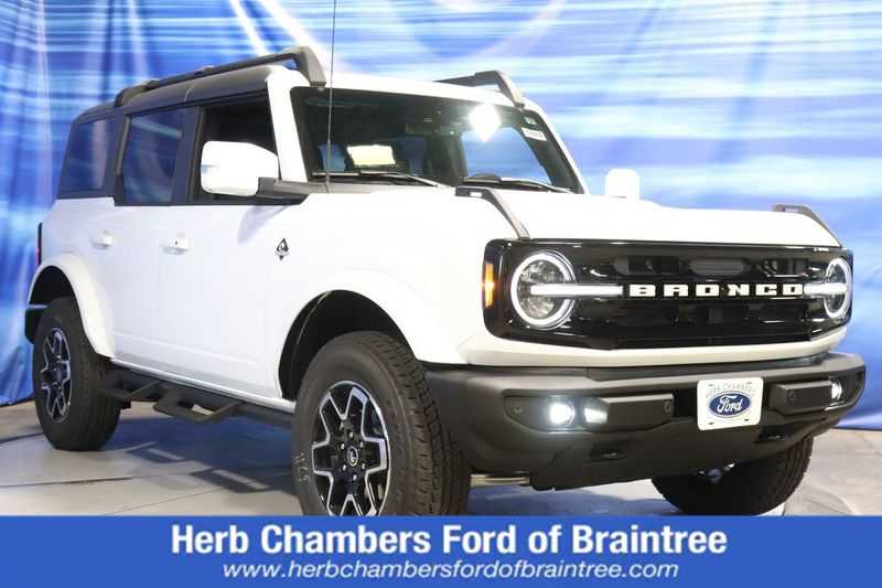 new 2024 Ford Bronco car, priced at $55,075