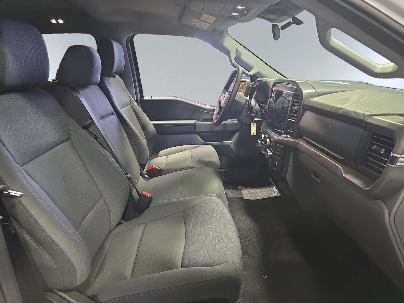 new 2025 Ford F-150 car, priced at $50,191