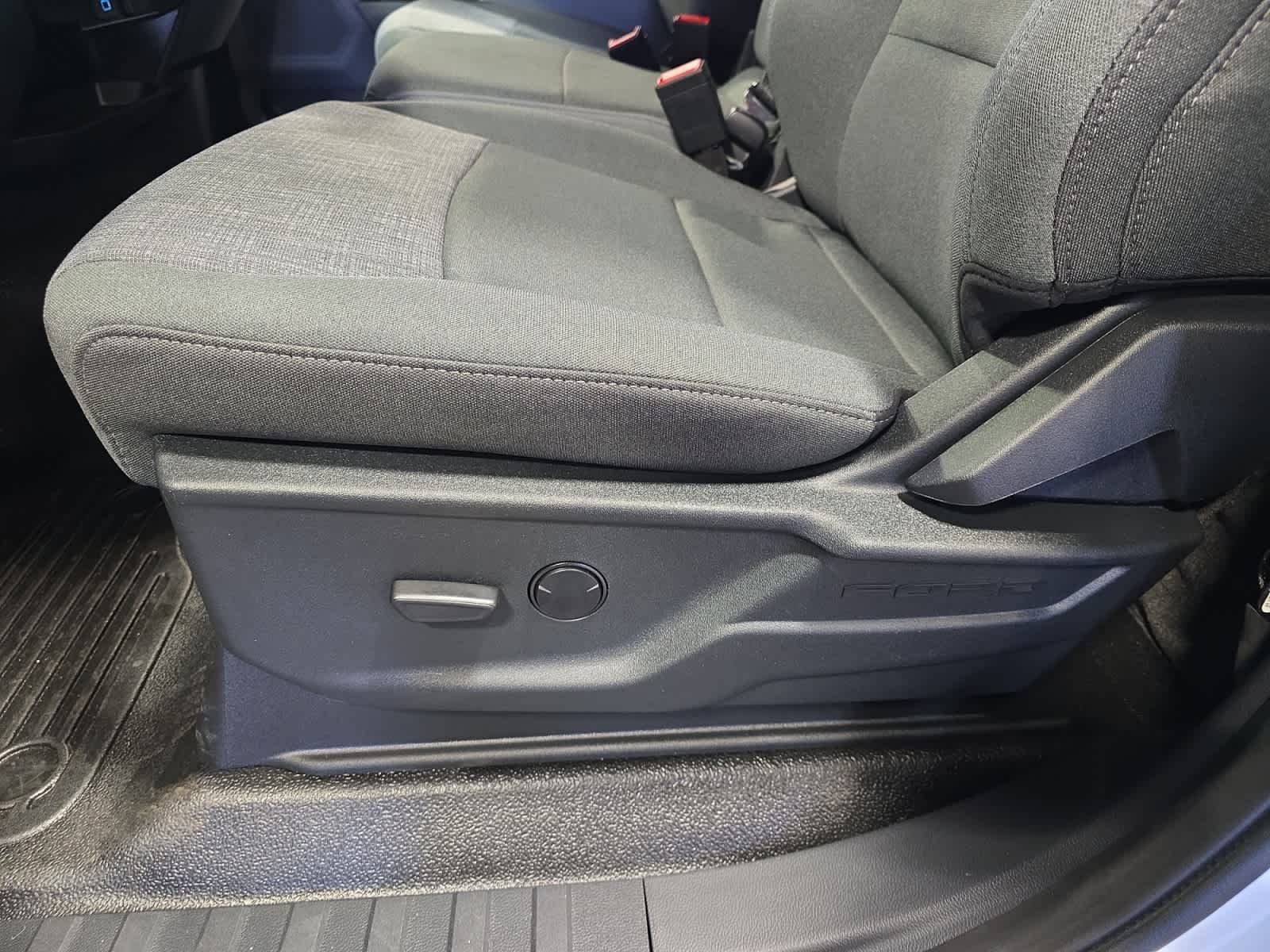 new 2025 Ford Super Duty F-250 SRW car, priced at $55,610