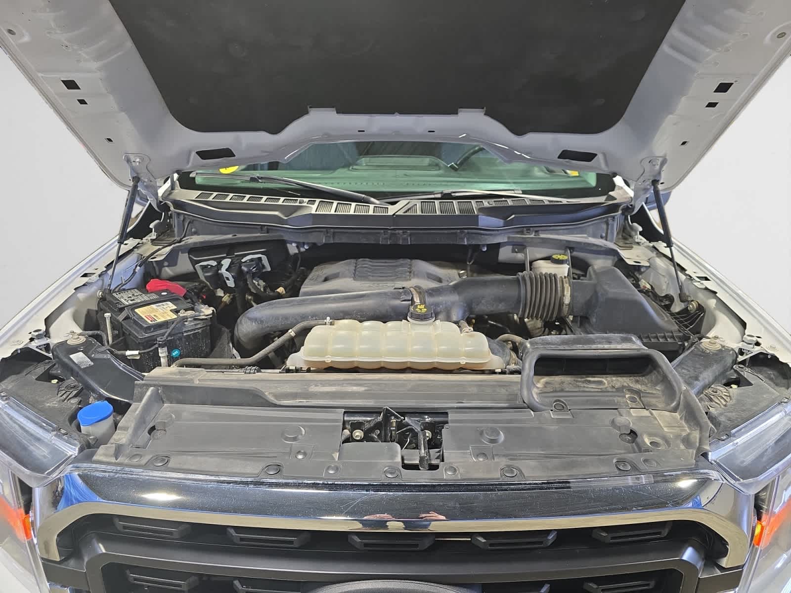used 2022 Ford F-150 car, priced at $41,998