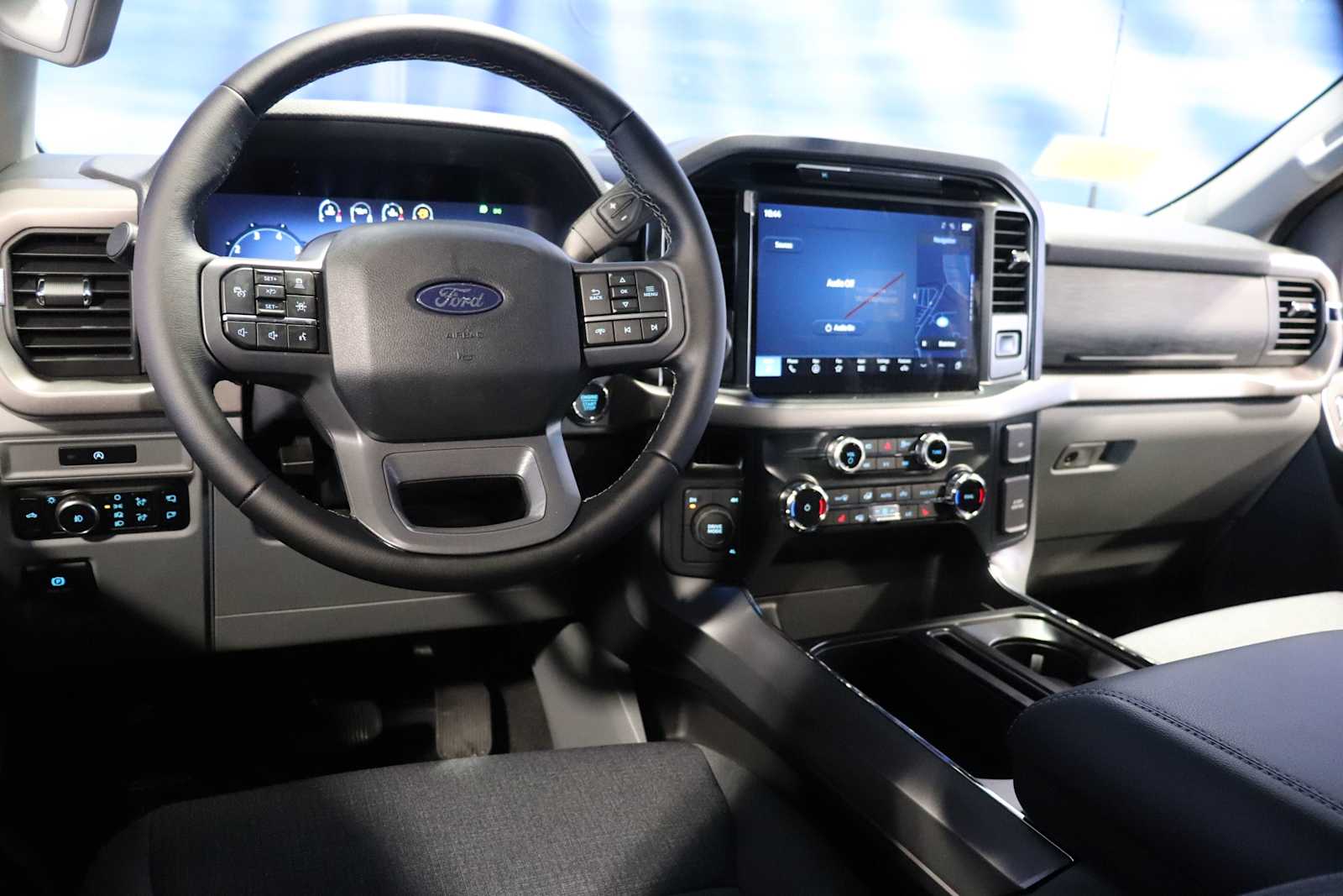 new 2025 Ford F-150 car, priced at $55,589