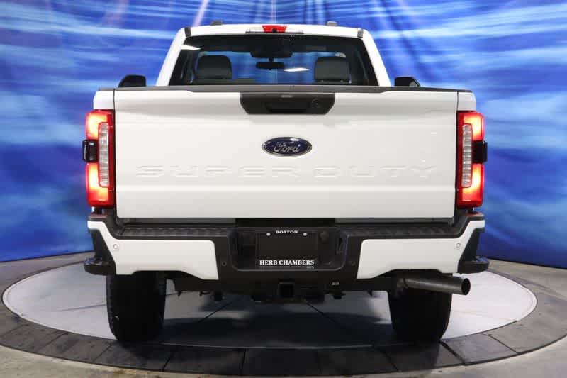 new 2023 Ford Super Duty F-350 SRW car, priced at $56,000