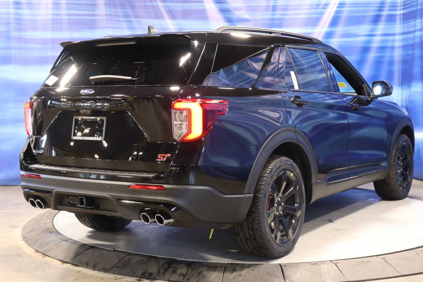 new 2024 Ford Explorer car, priced at $62,520