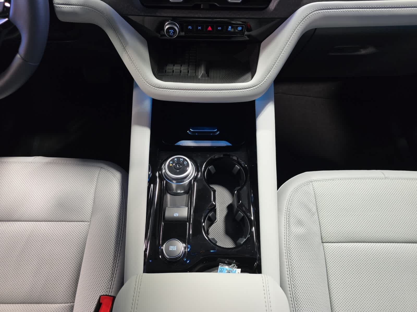 new 2025 Ford Explorer car, priced at $56,284