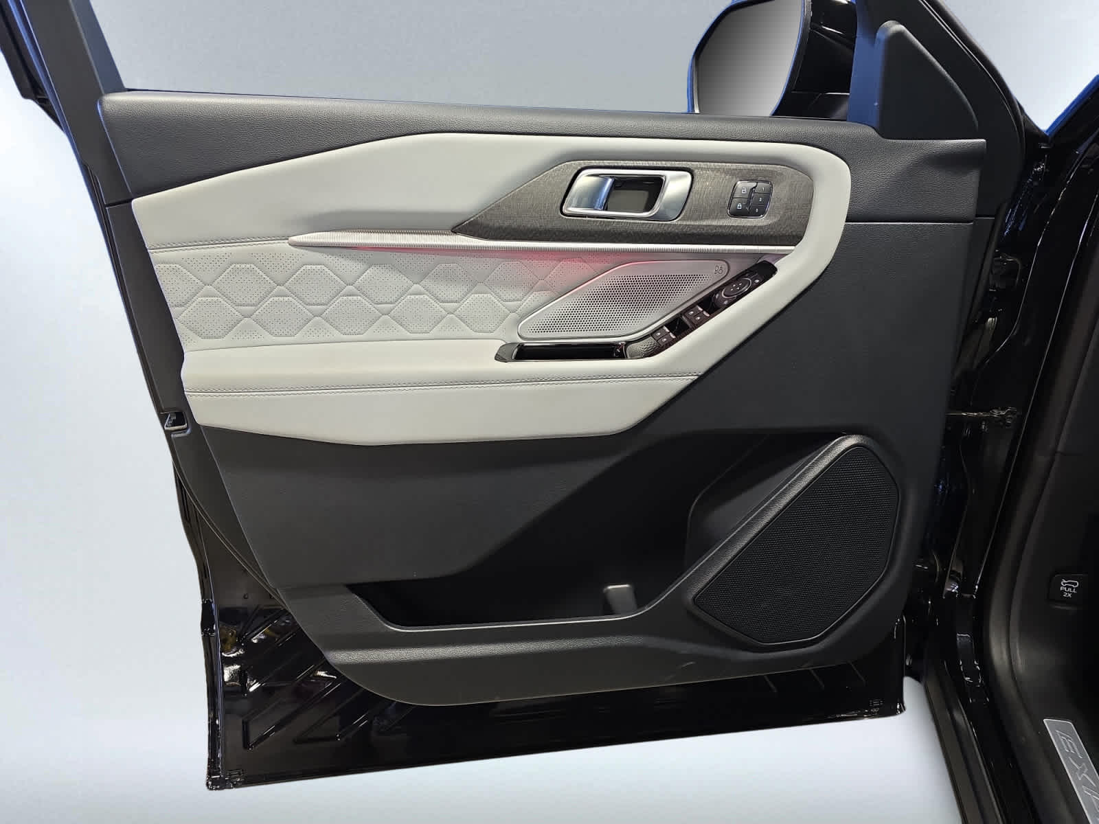 new 2025 Ford Explorer car, priced at $56,284