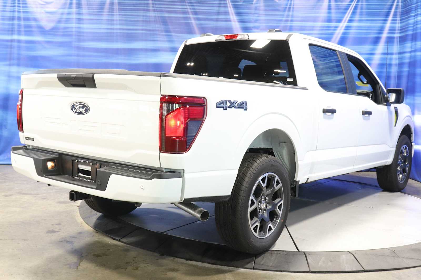 new 2024 Ford F-150 car, priced at $51,379