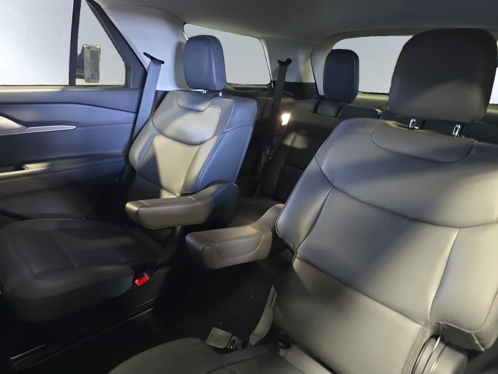 new 2025 Ford Explorer car, priced at $44,850