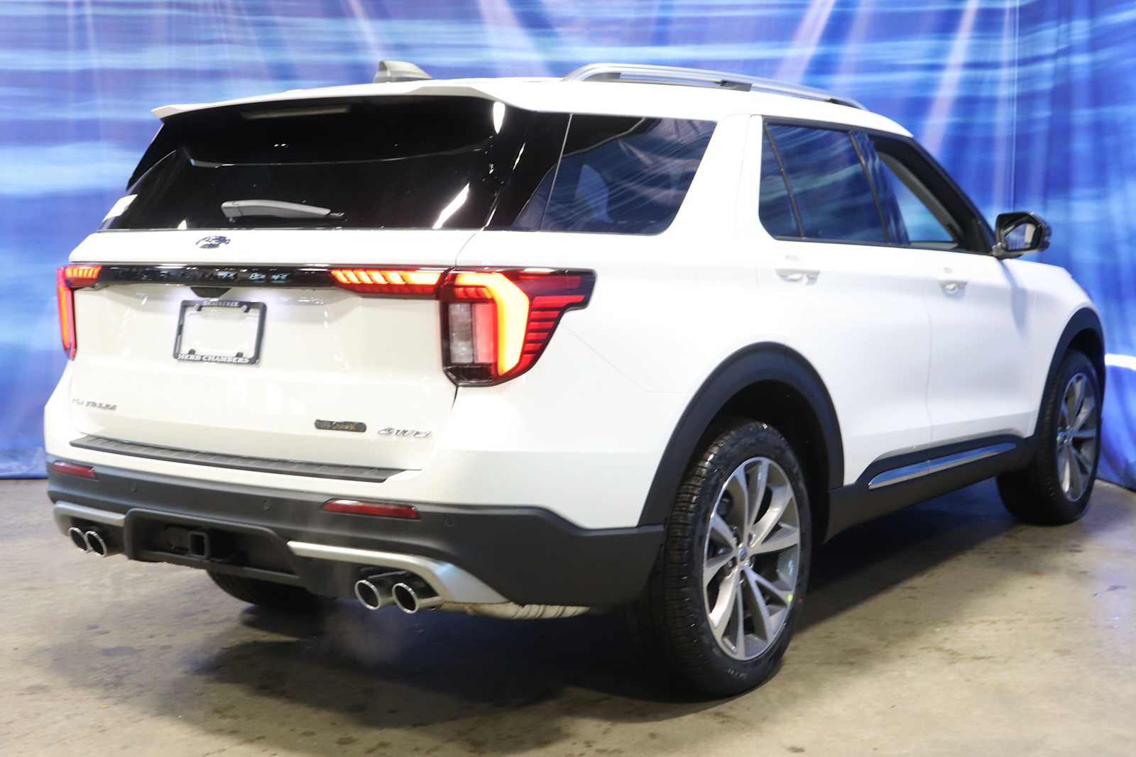 new 2025 Ford Explorer car, priced at $58,938