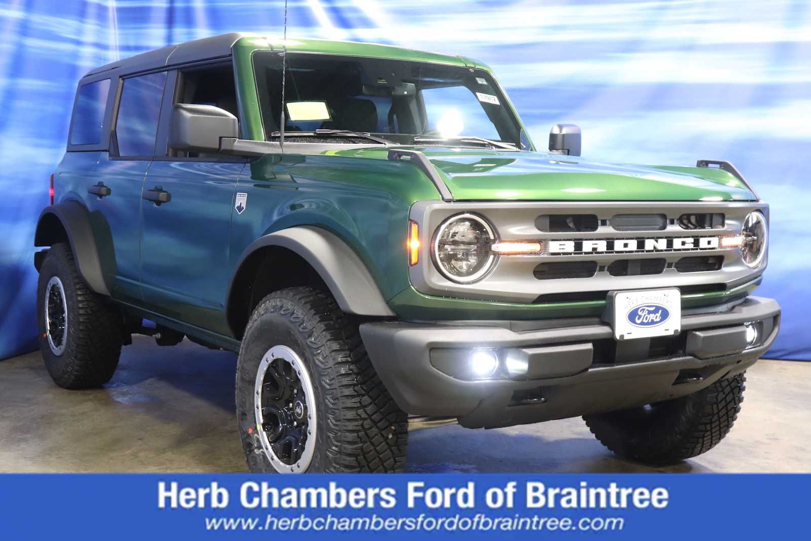 new 2024 Ford Bronco car, priced at $53,630