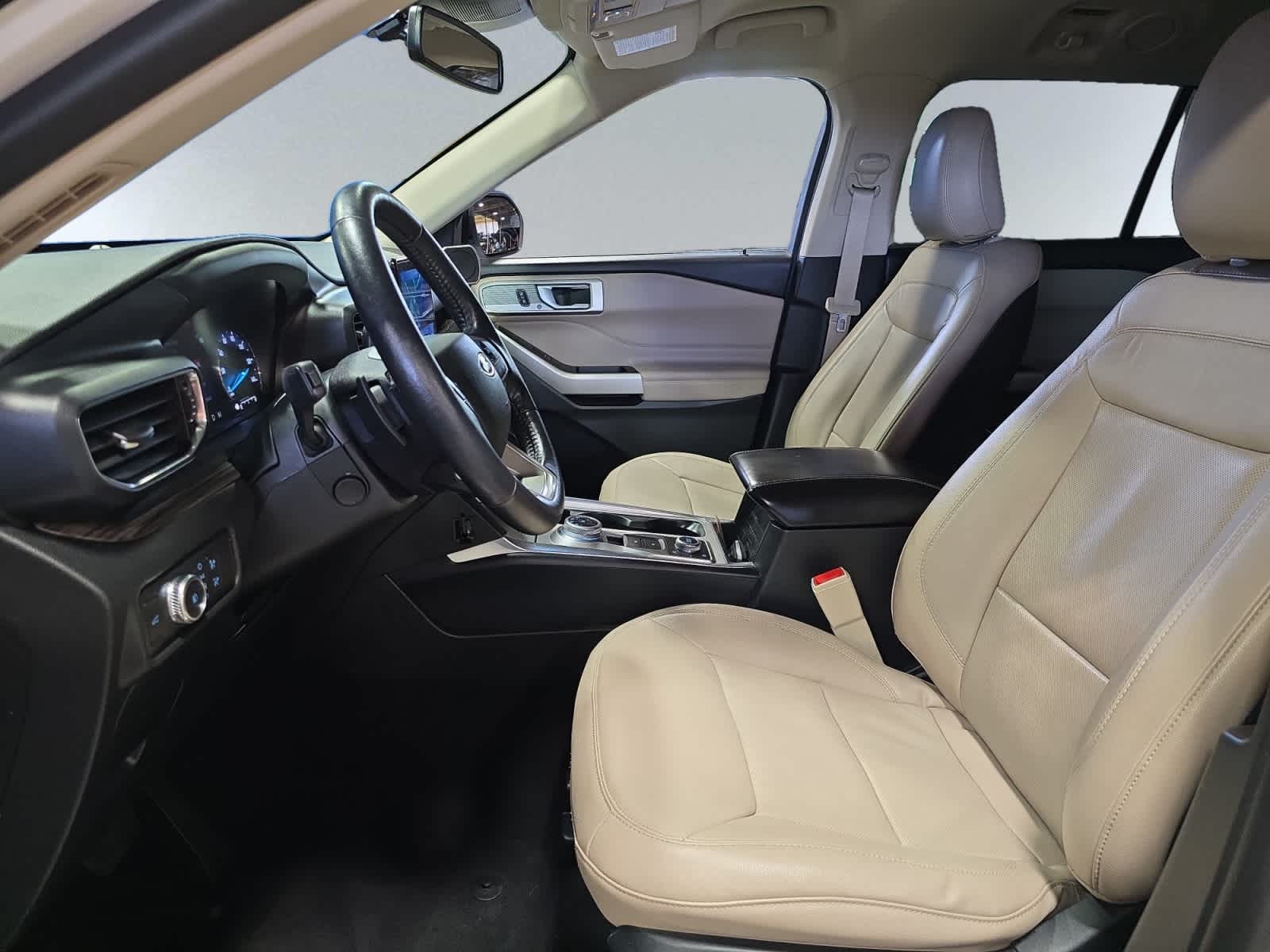 used 2020 Ford Explorer car, priced at $25,678