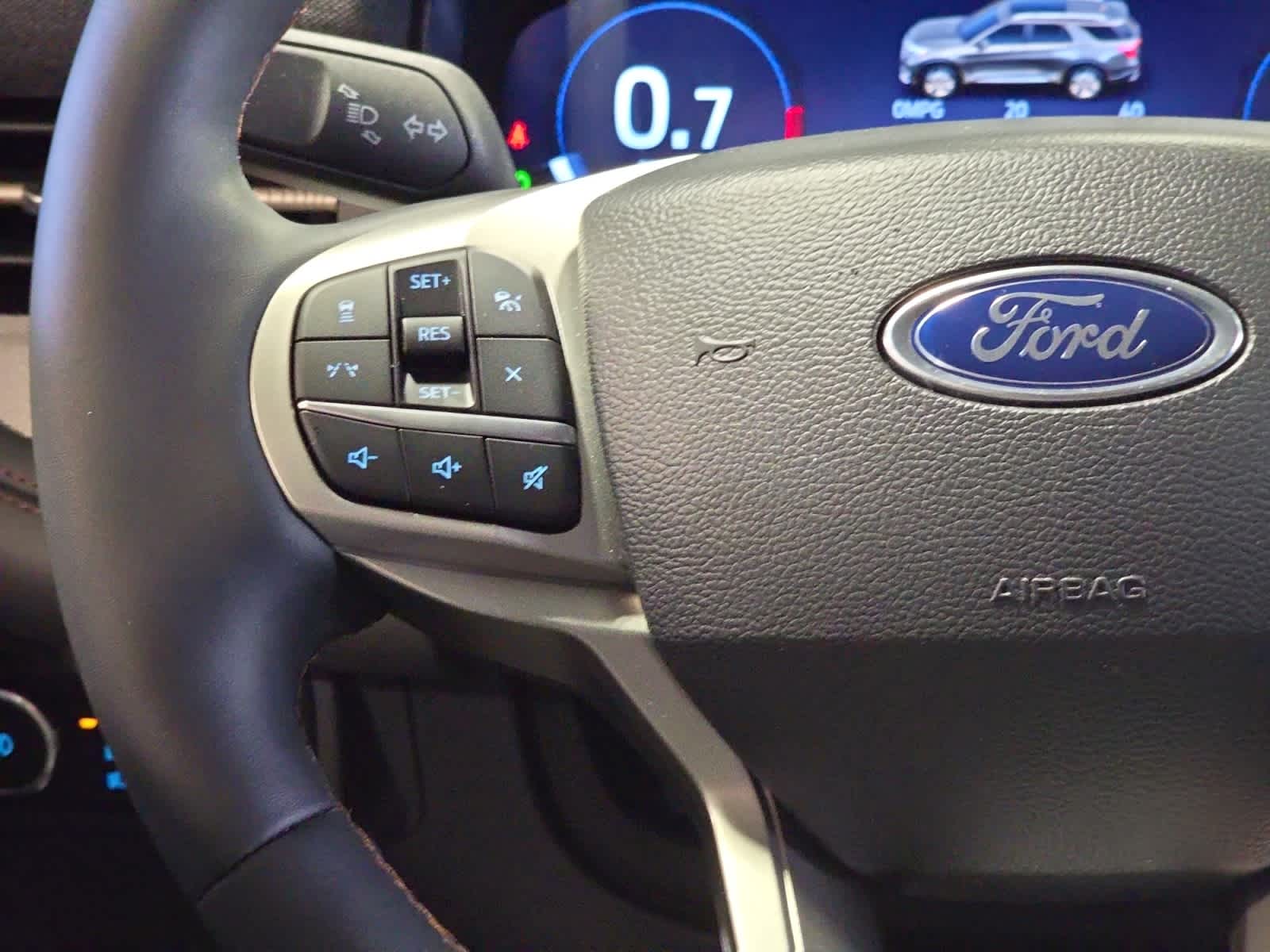 new 2025 Ford Explorer car, priced at $44,850