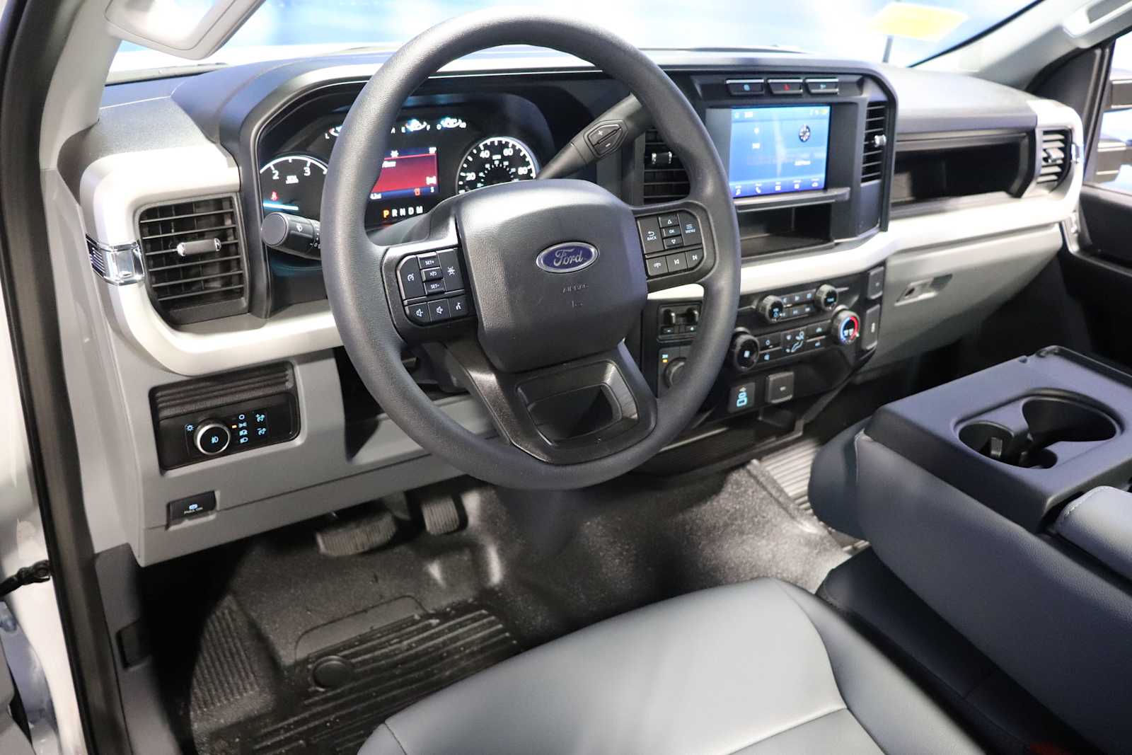 new 2024 Ford Super Duty F-350 DRW car, priced at $63,104