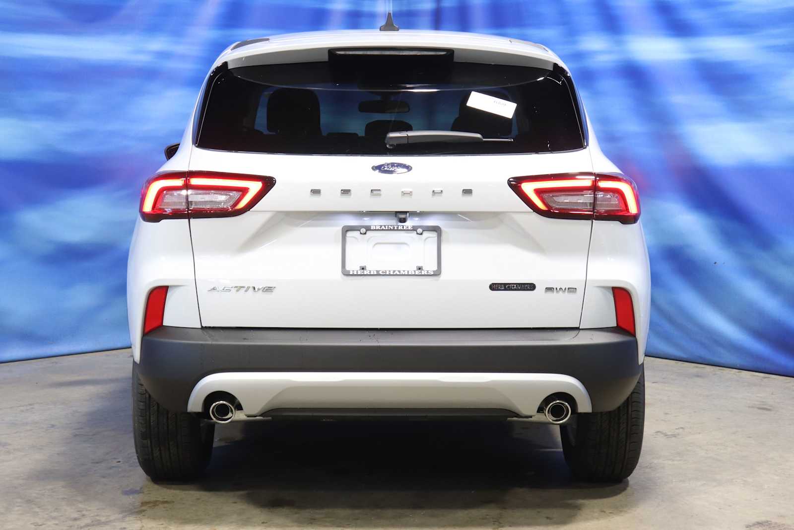 new 2025 Ford Escape car, priced at $29,924