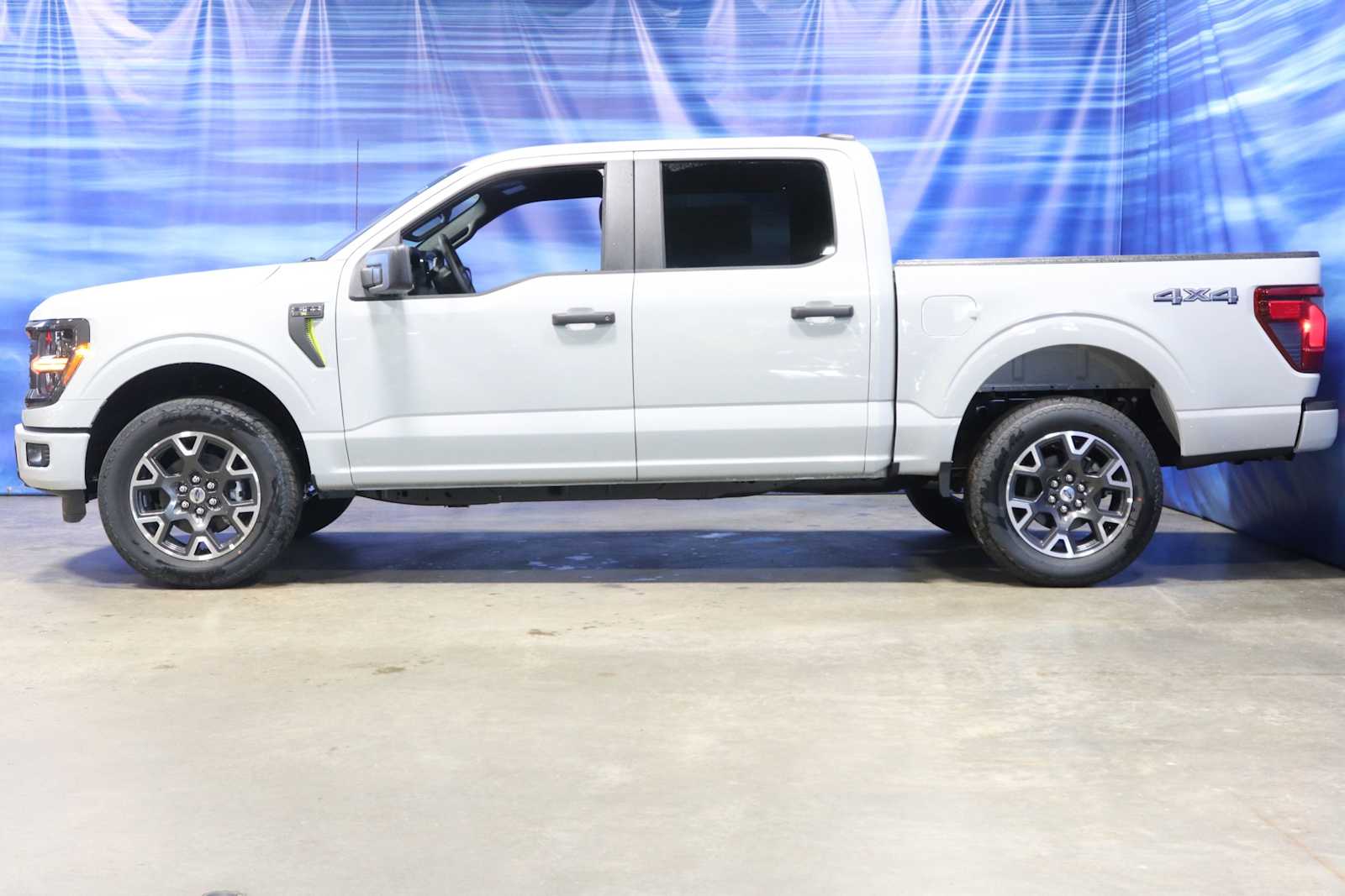 new 2024 Ford F-150 car, priced at $50,177