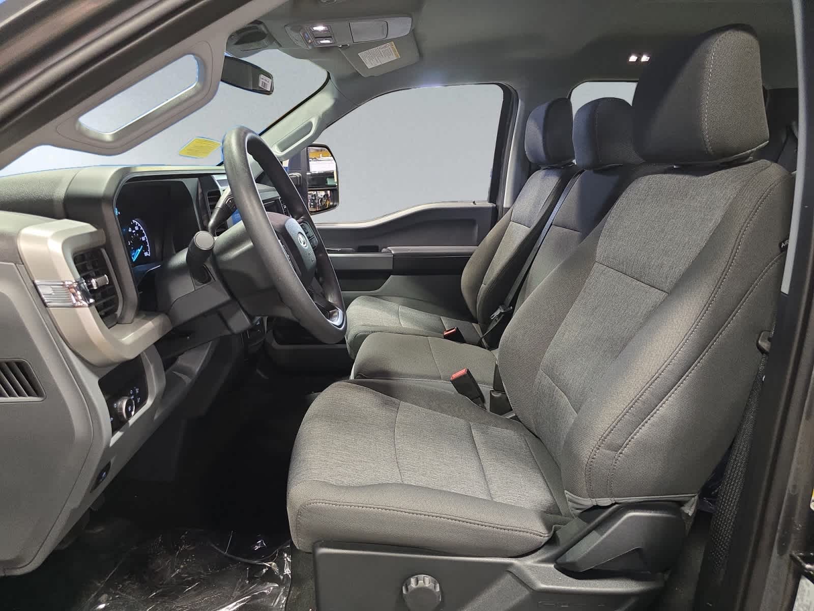 new 2025 Ford Super Duty F-250 SRW car, priced at $59,890