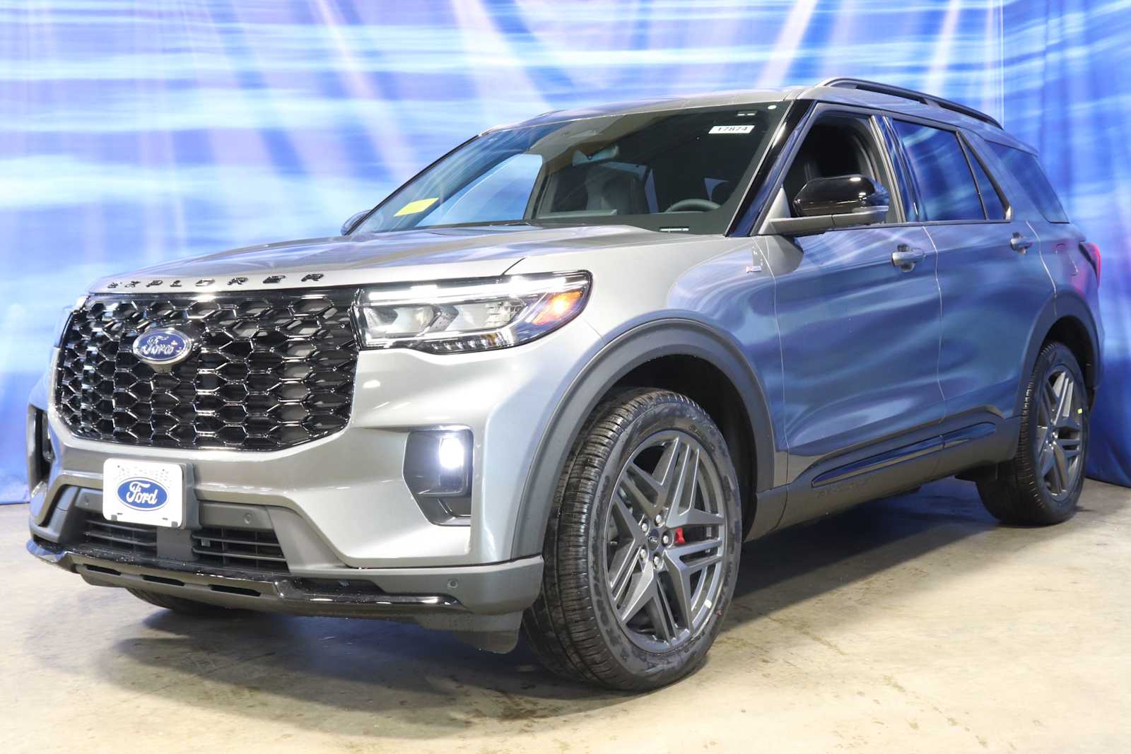 new 2025 Ford Explorer car, priced at $51,430