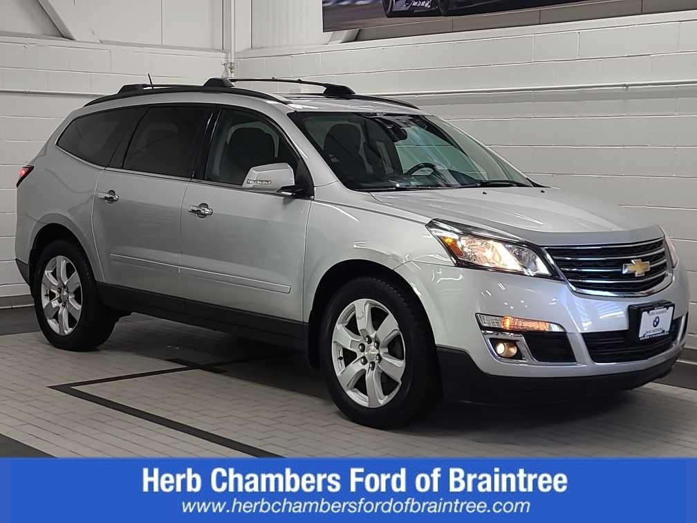 used 2016 Chevrolet Traverse car, priced at $11,988