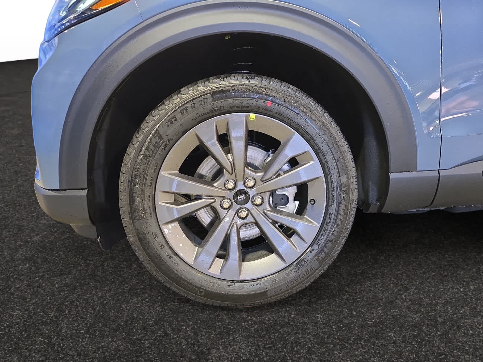 new 2025 Ford Explorer car, priced at $46,648