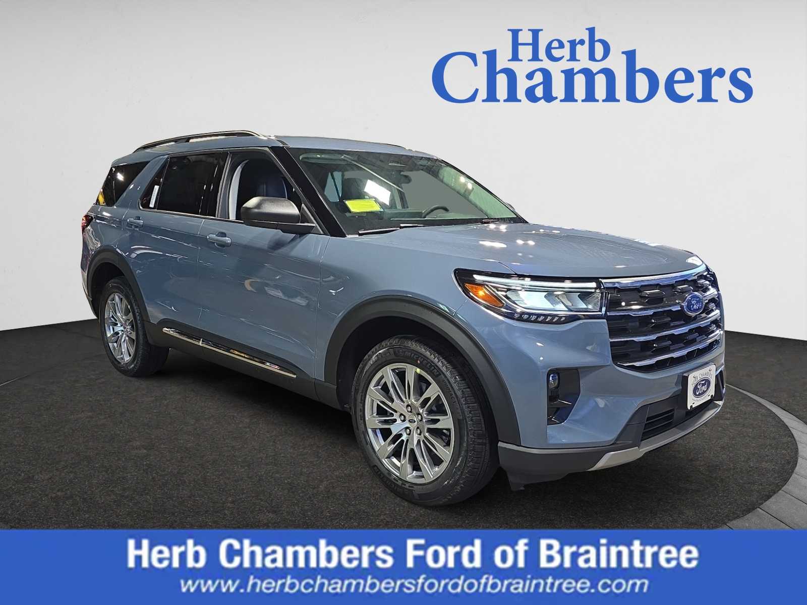 new 2025 Ford Explorer car, priced at $45,135