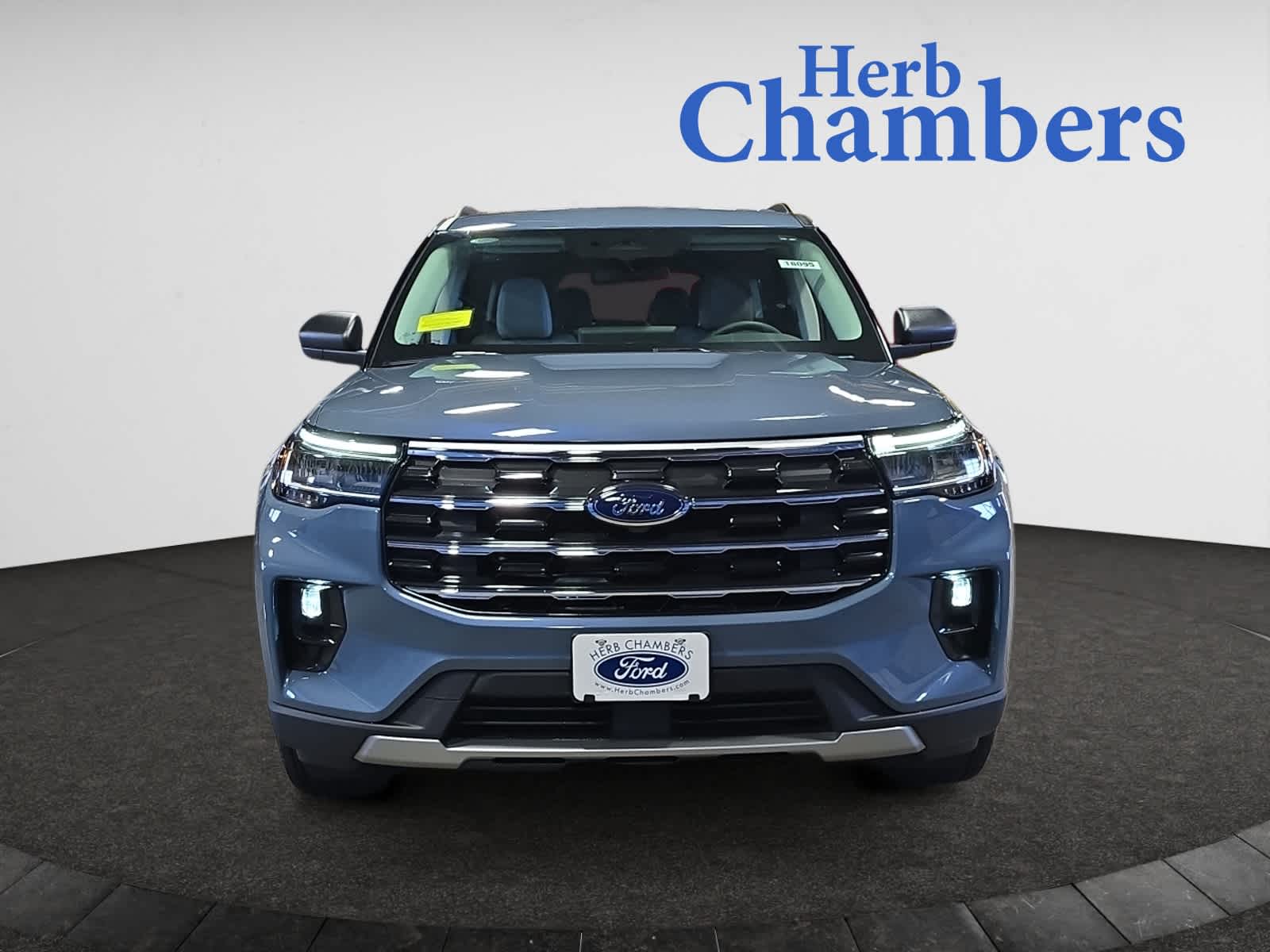 new 2025 Ford Explorer car, priced at $46,648