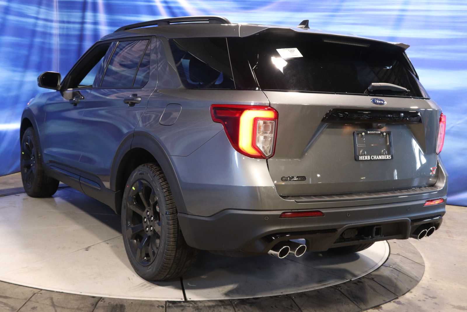 new 2024 Ford Explorer car, priced at $59,680