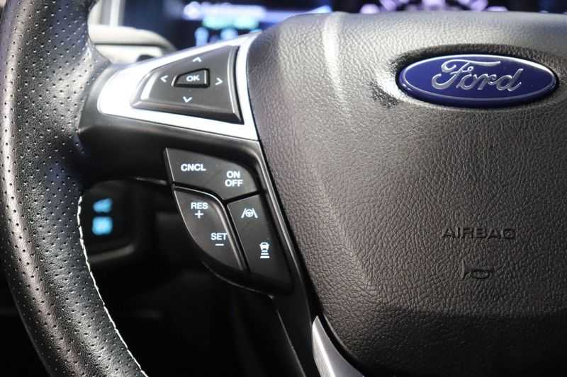 used 2021 Ford Edge car, priced at $31,688