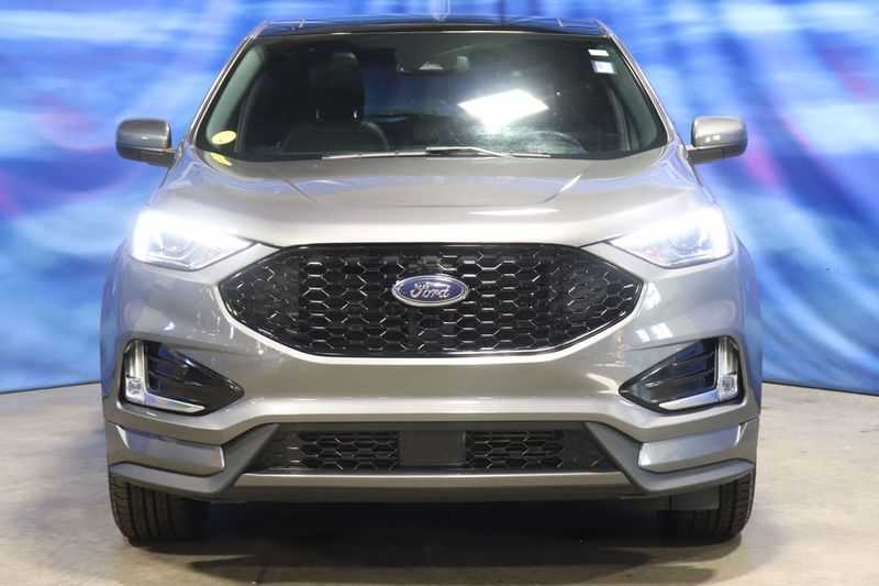 used 2021 Ford Edge car, priced at $29,998