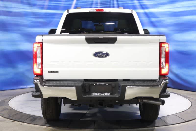 new 2024 Ford Super Duty F-250 SRW car, priced at $55,994