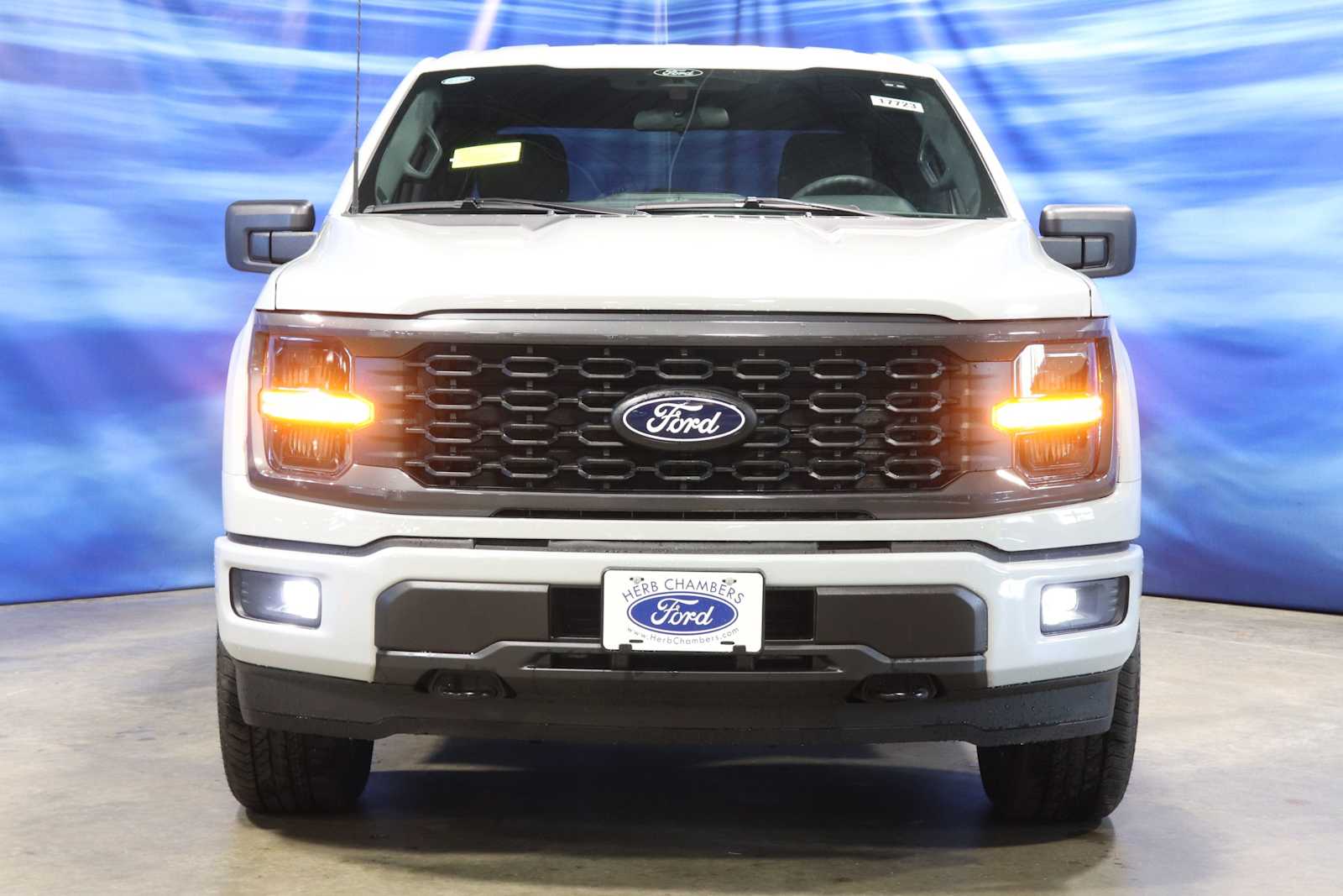 new 2024 Ford F-150 car, priced at $50,177