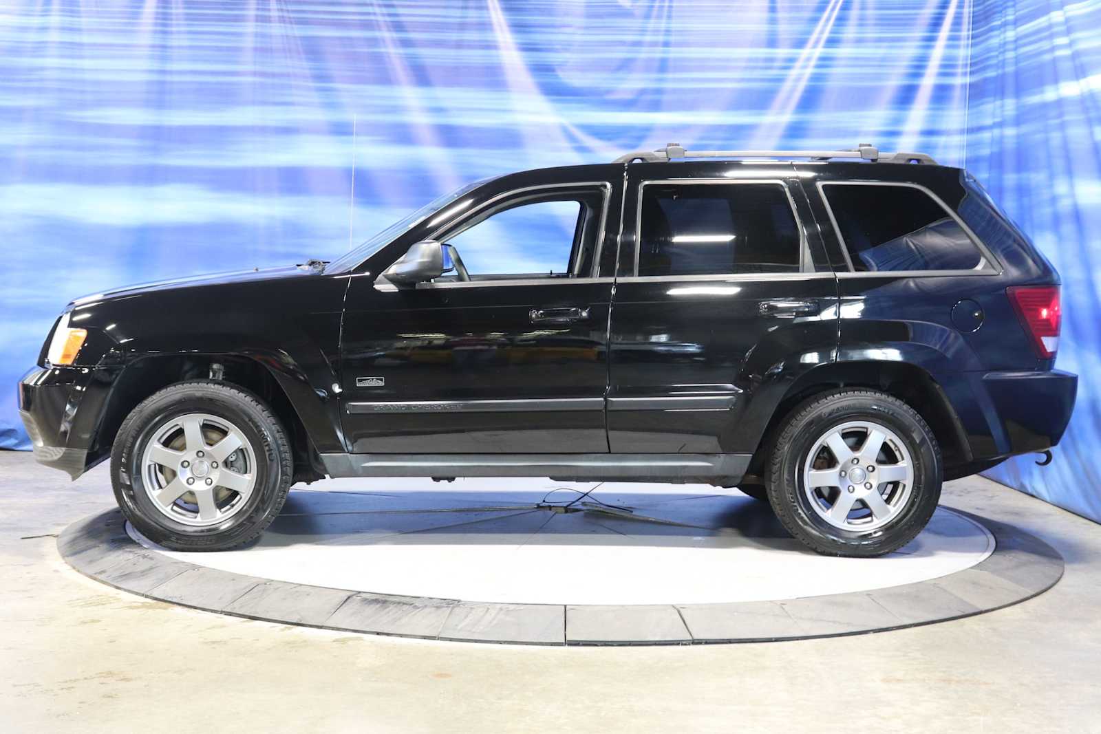 used 2008 Jeep Grand Cherokee car, priced at $5,998