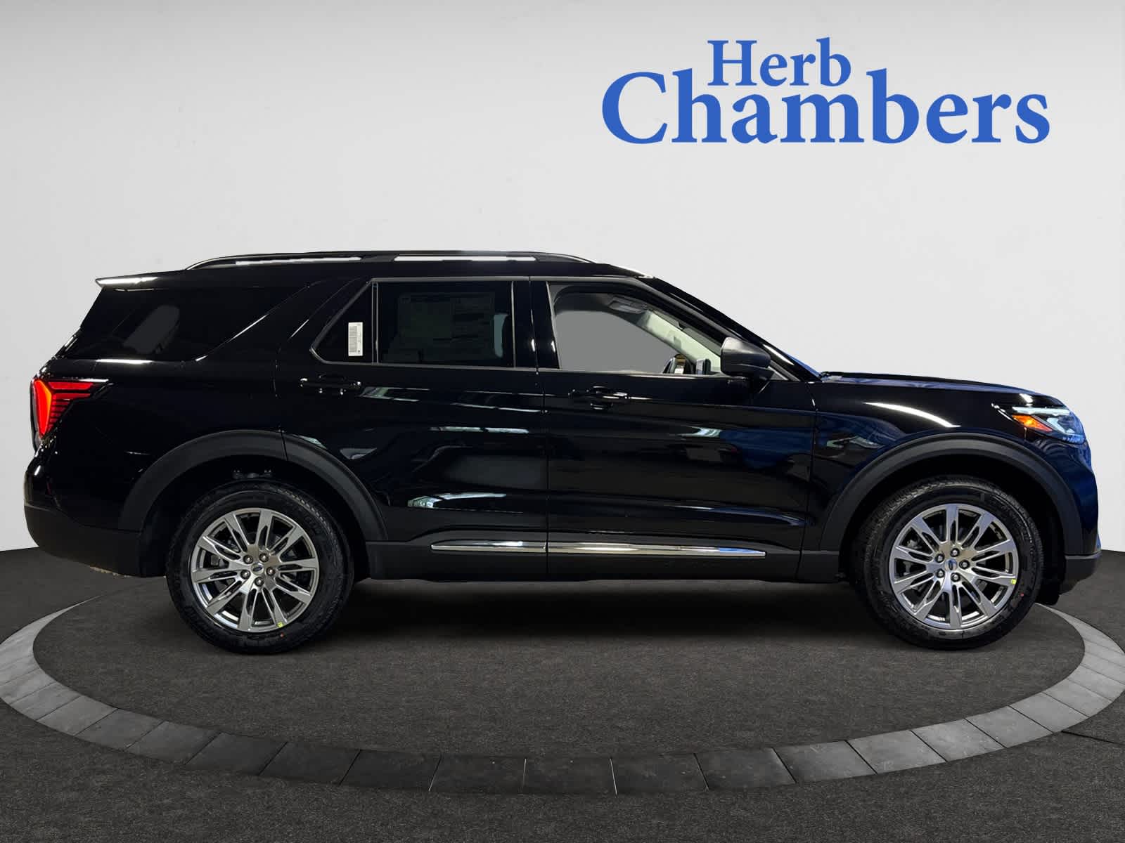 new 2025 Ford Explorer car, priced at $44,691