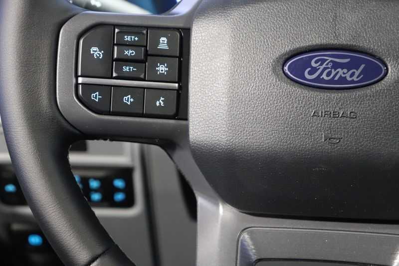 new 2025 Ford F-150 car, priced at $60,943