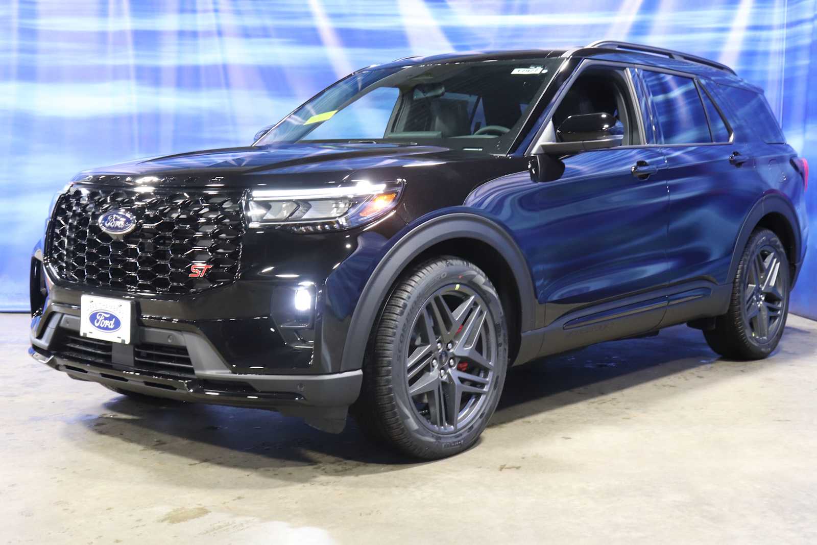 new 2025 Ford Explorer car, priced at $58,596