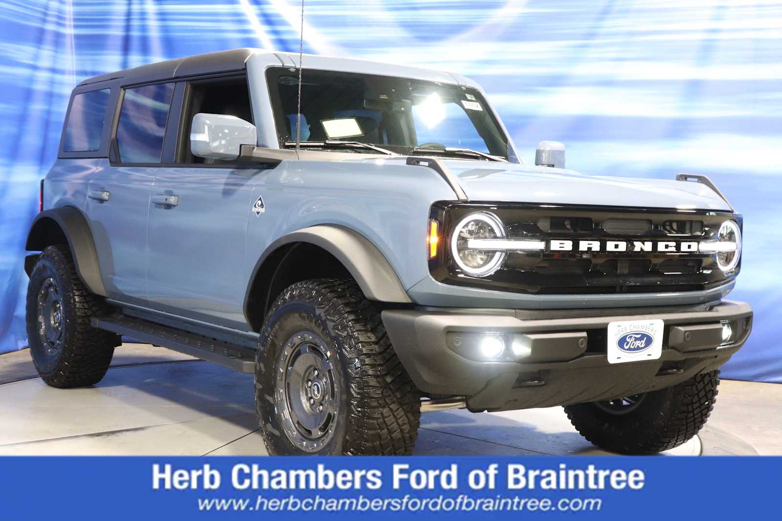 new 2024 Ford Bronco car, priced at $59,605