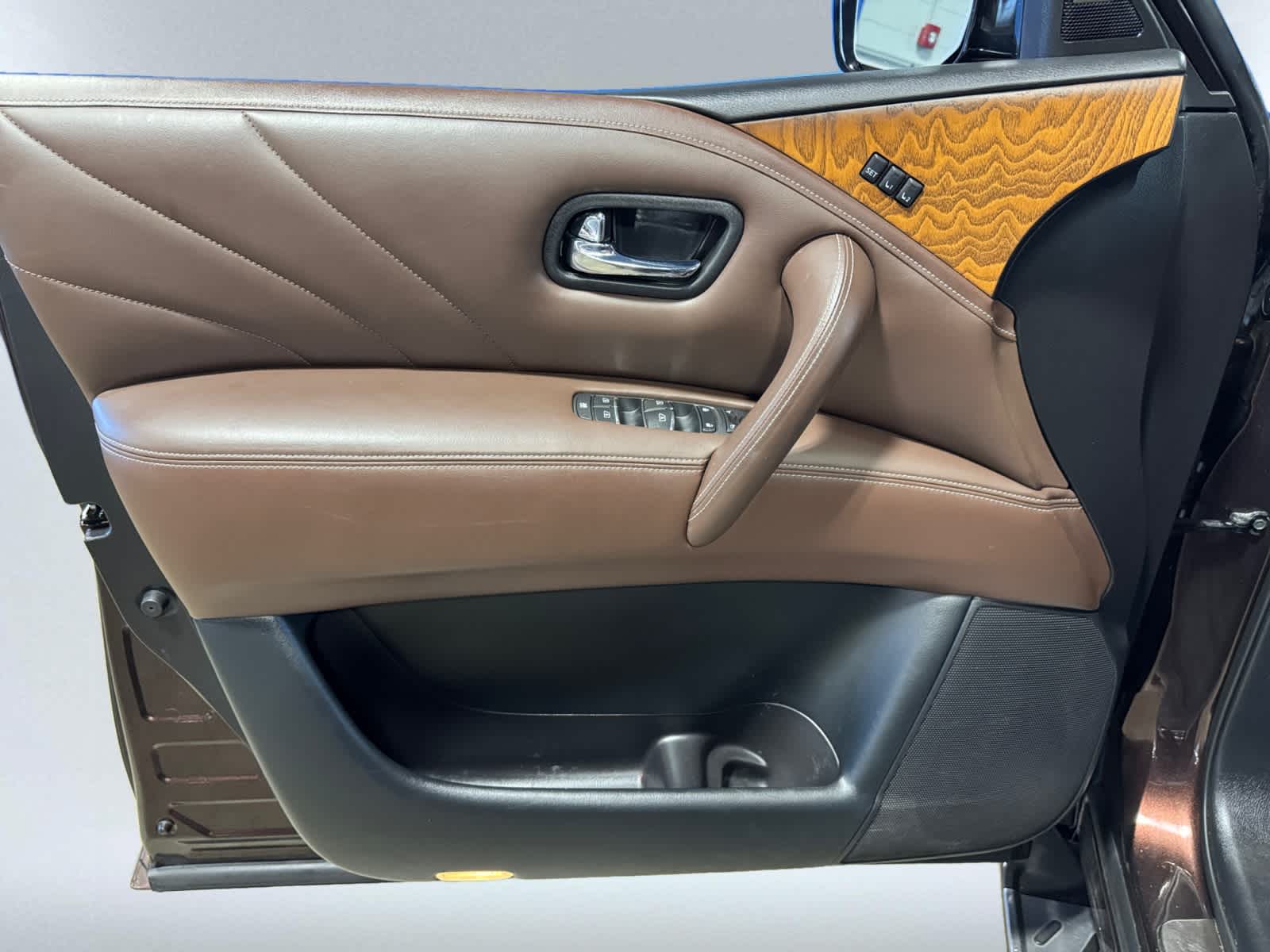 used 2015 INFINITI QX80 car, priced at $19,488