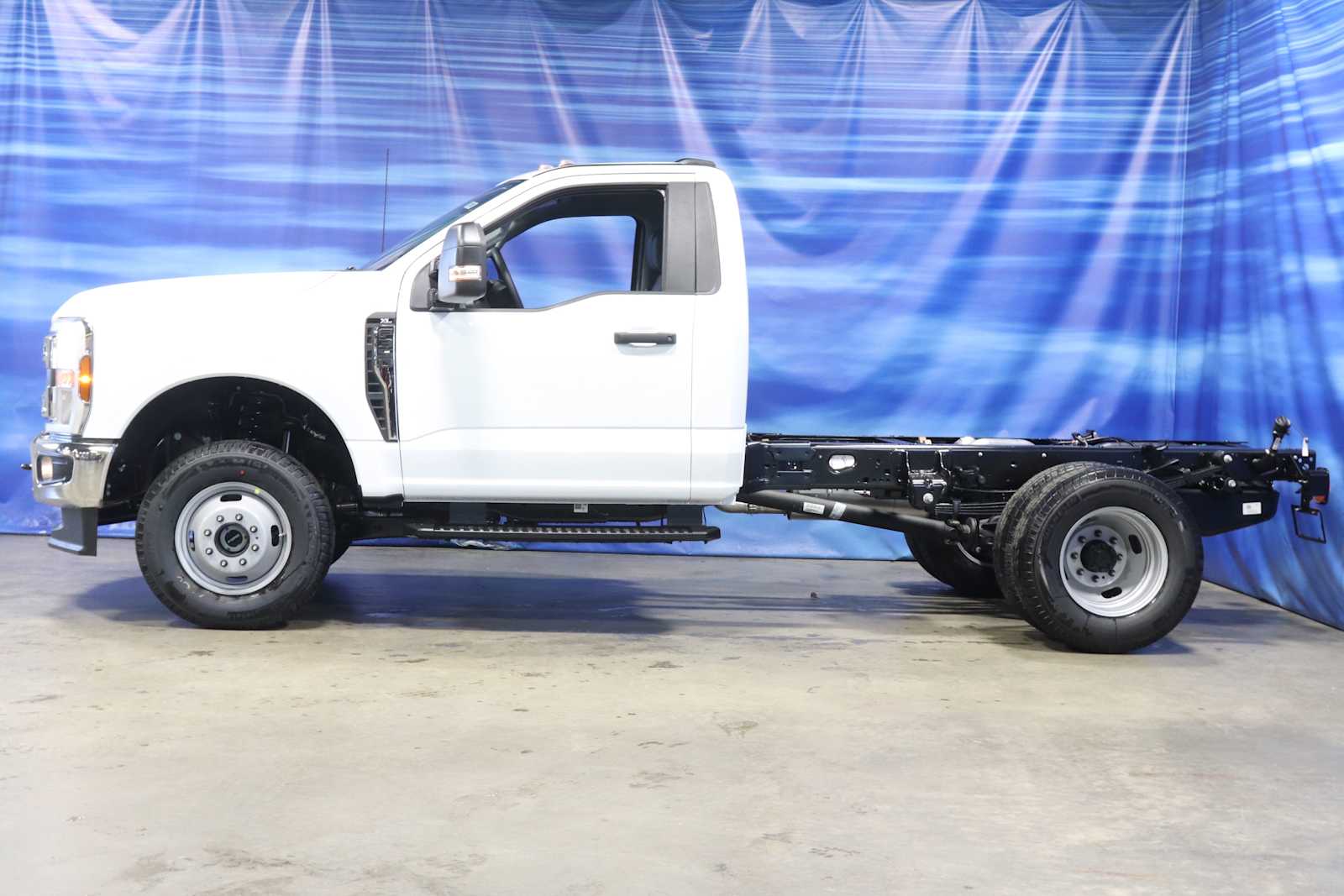 new 2024 Ford Super Duty F-350 DRW Chassis car, priced at $53,698