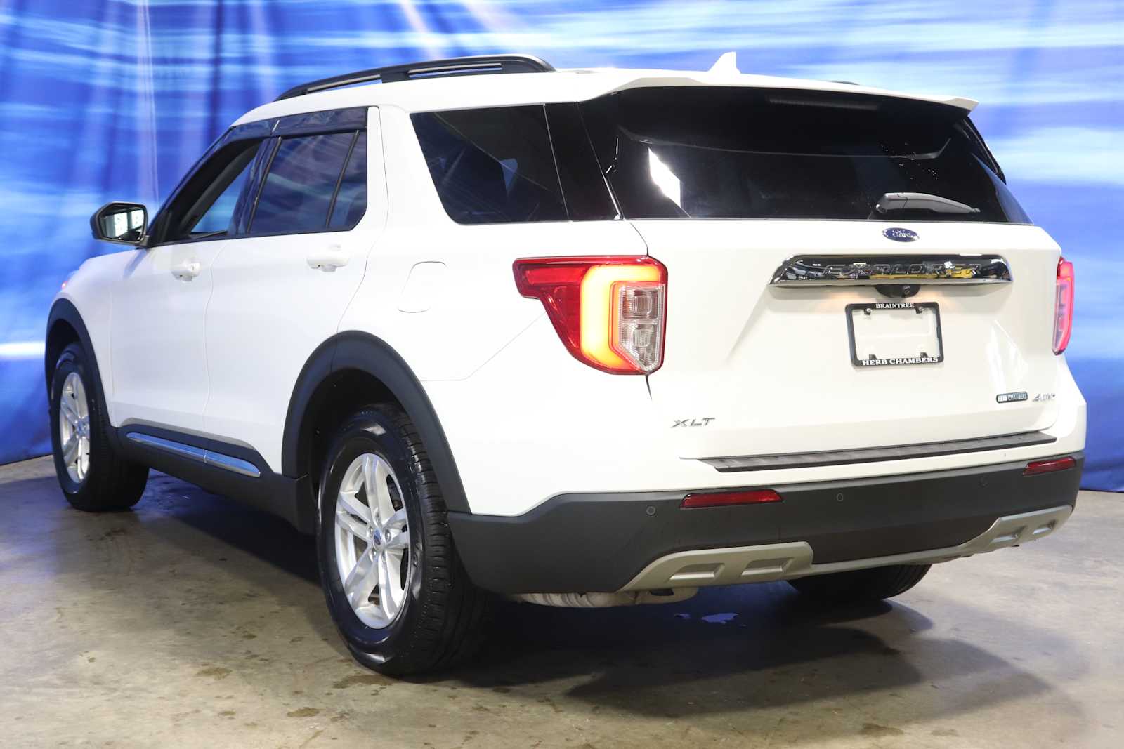 used 2021 Ford Explorer car, priced at $32,998