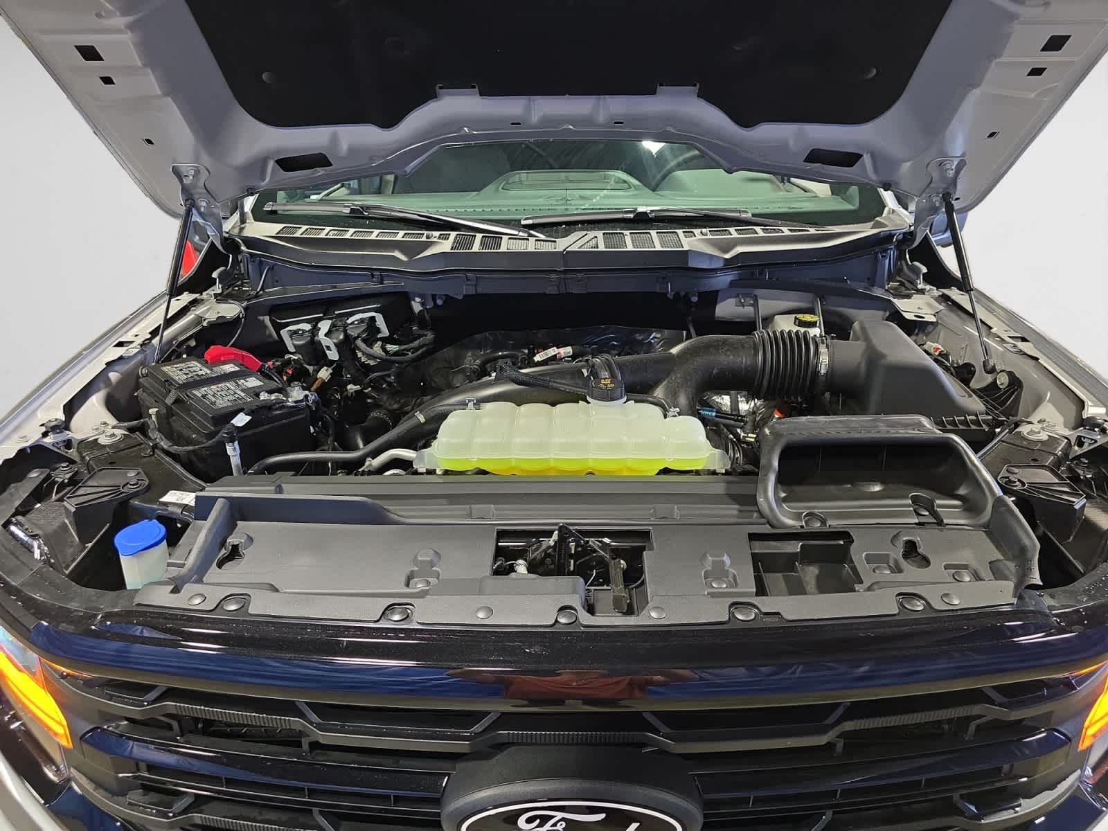 new 2025 Ford F-150 car, priced at $55,097