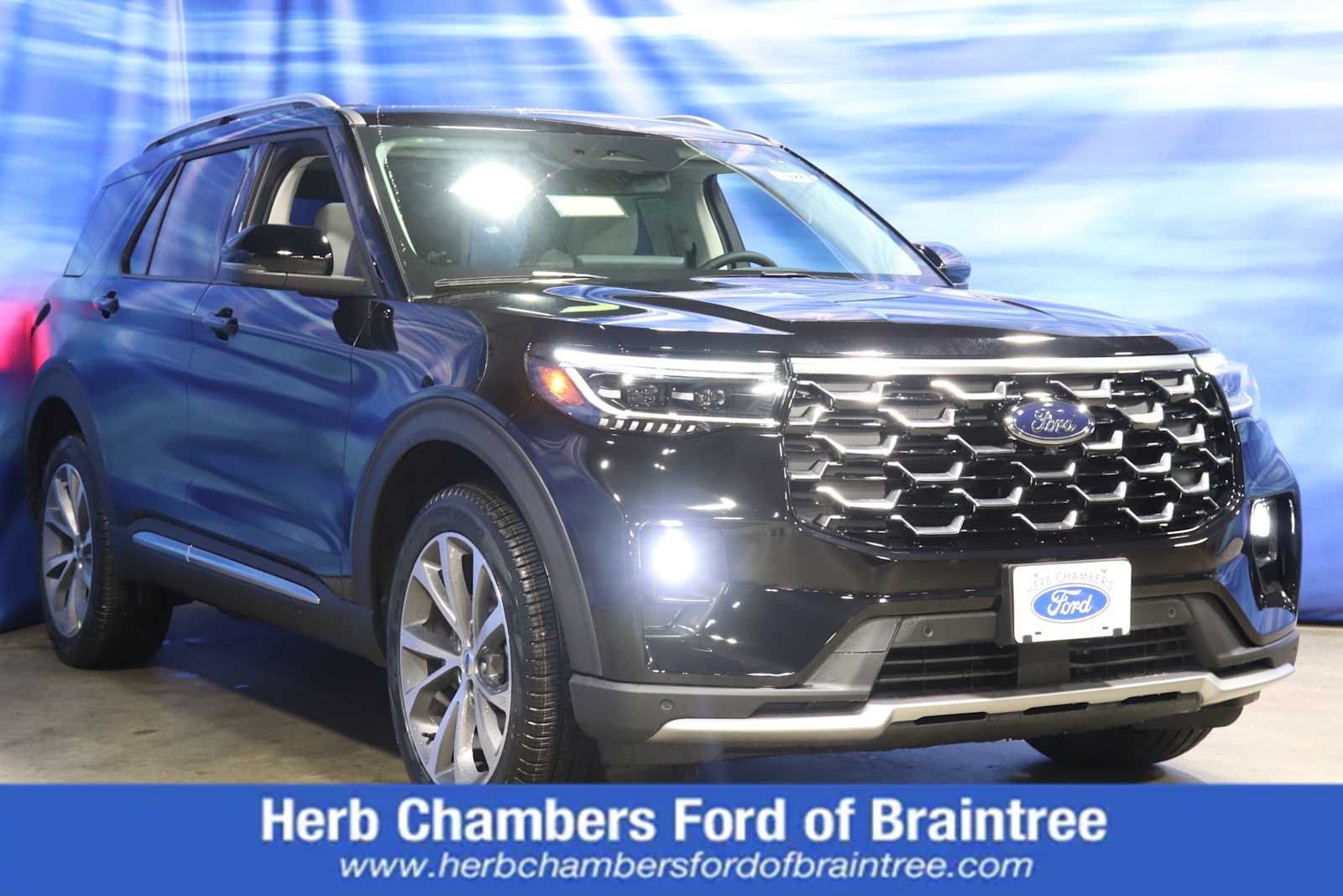 new 2025 Ford Explorer car, priced at $57,611