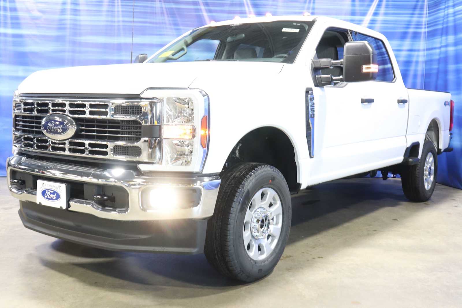 new 2024 Ford Super Duty F-250 SRW car, priced at $55,402