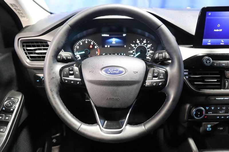 used 2022 Ford Escape car, priced at $27,298