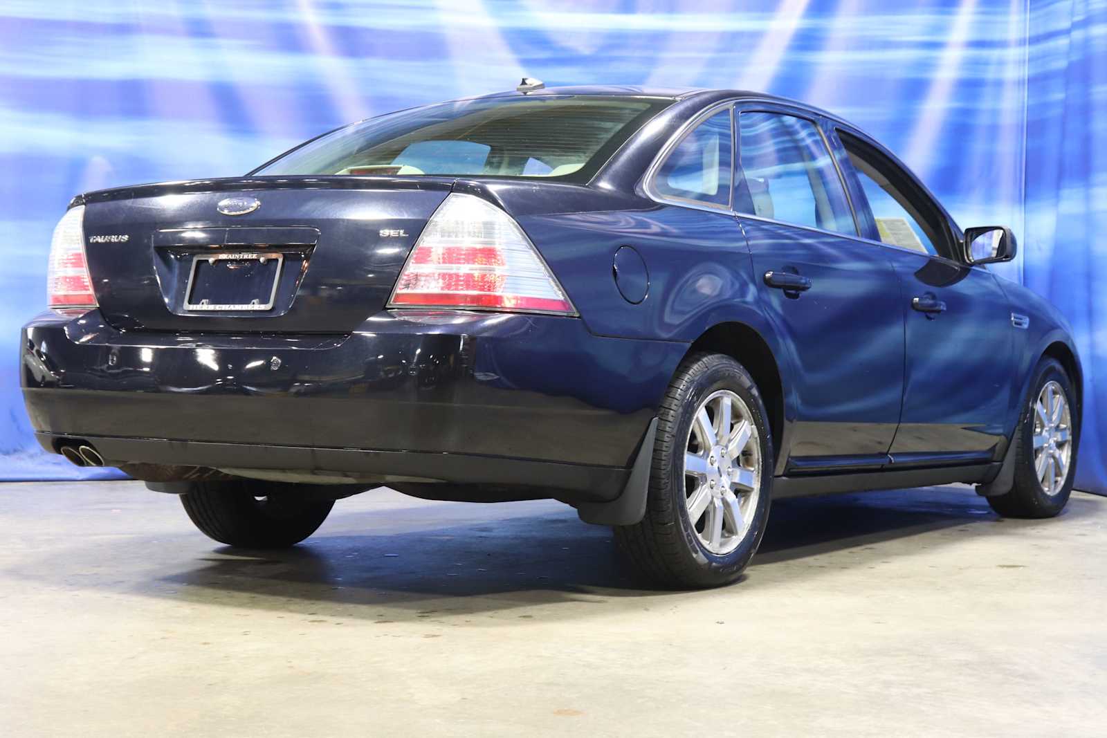 used 2008 Ford Taurus car, priced at $5,998