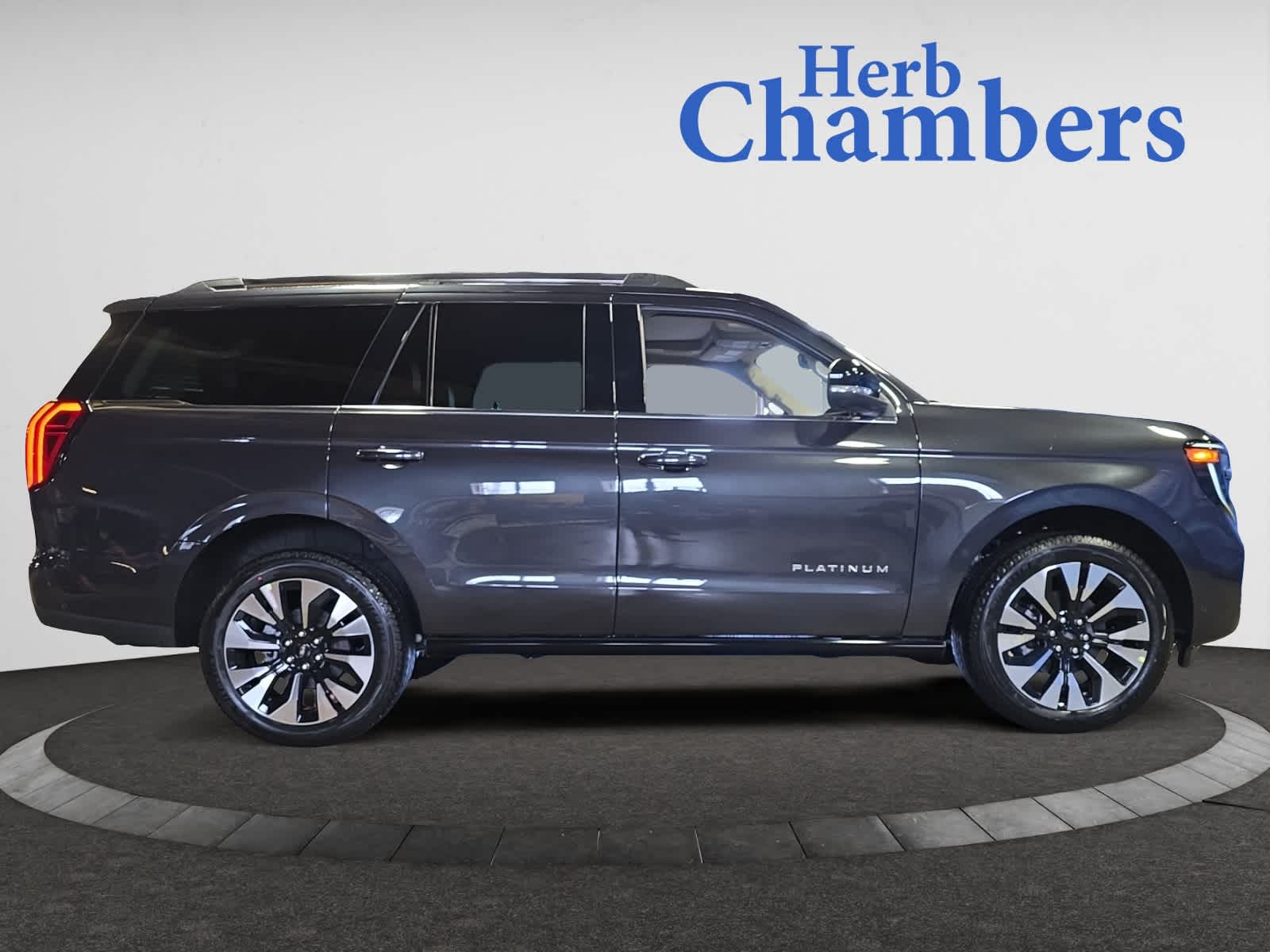 new 2025 Ford Expedition car