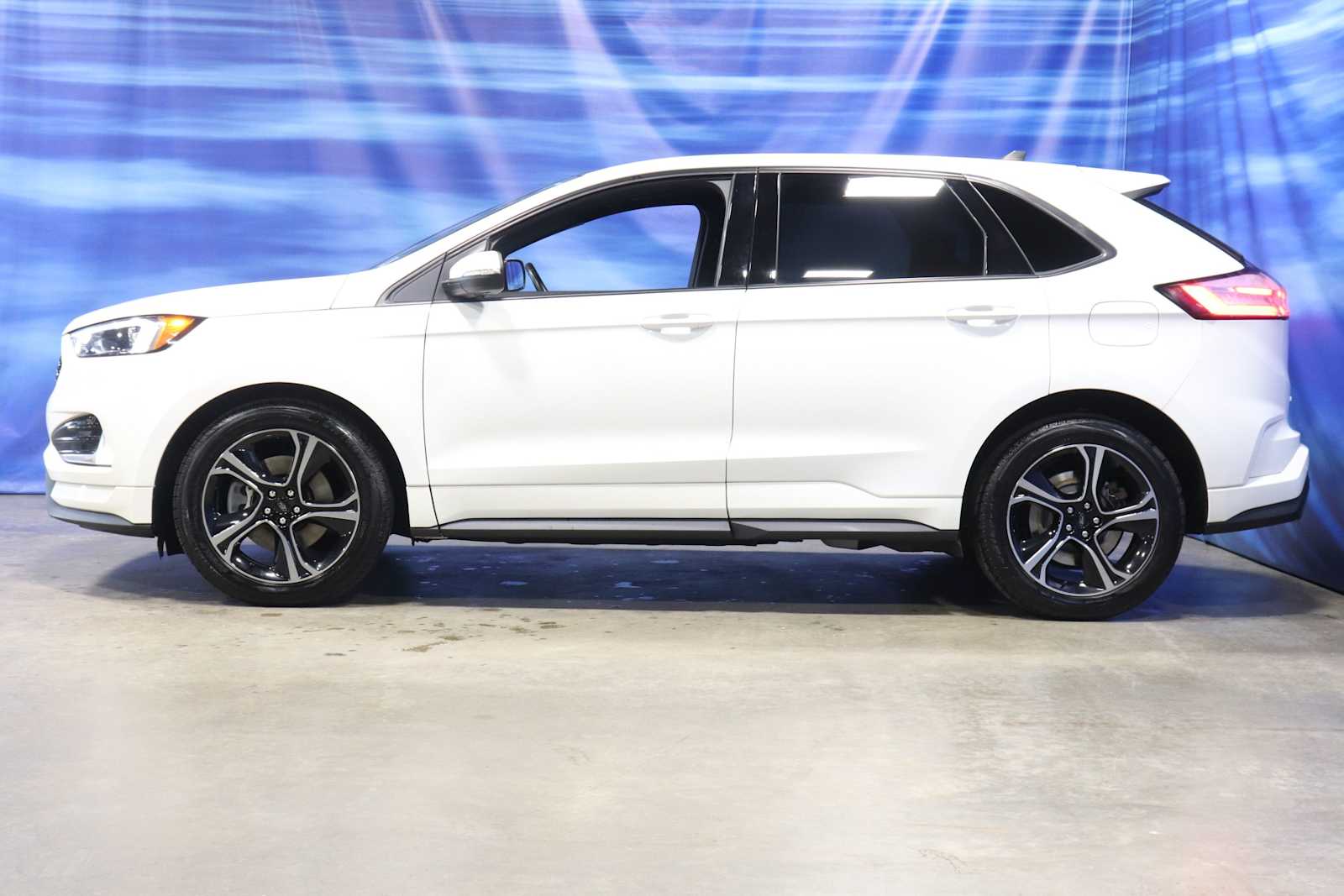 used 2020 Ford Edge car, priced at $24,998