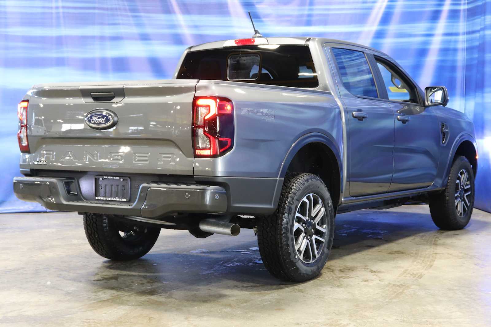 new 2024 Ford Ranger car, priced at $49,099