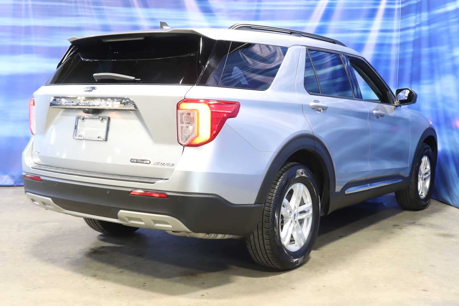 used 2022 Ford Explorer car, priced at $36,448