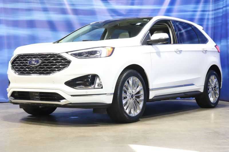 used 2021 Ford Edge car, priced at $30,998